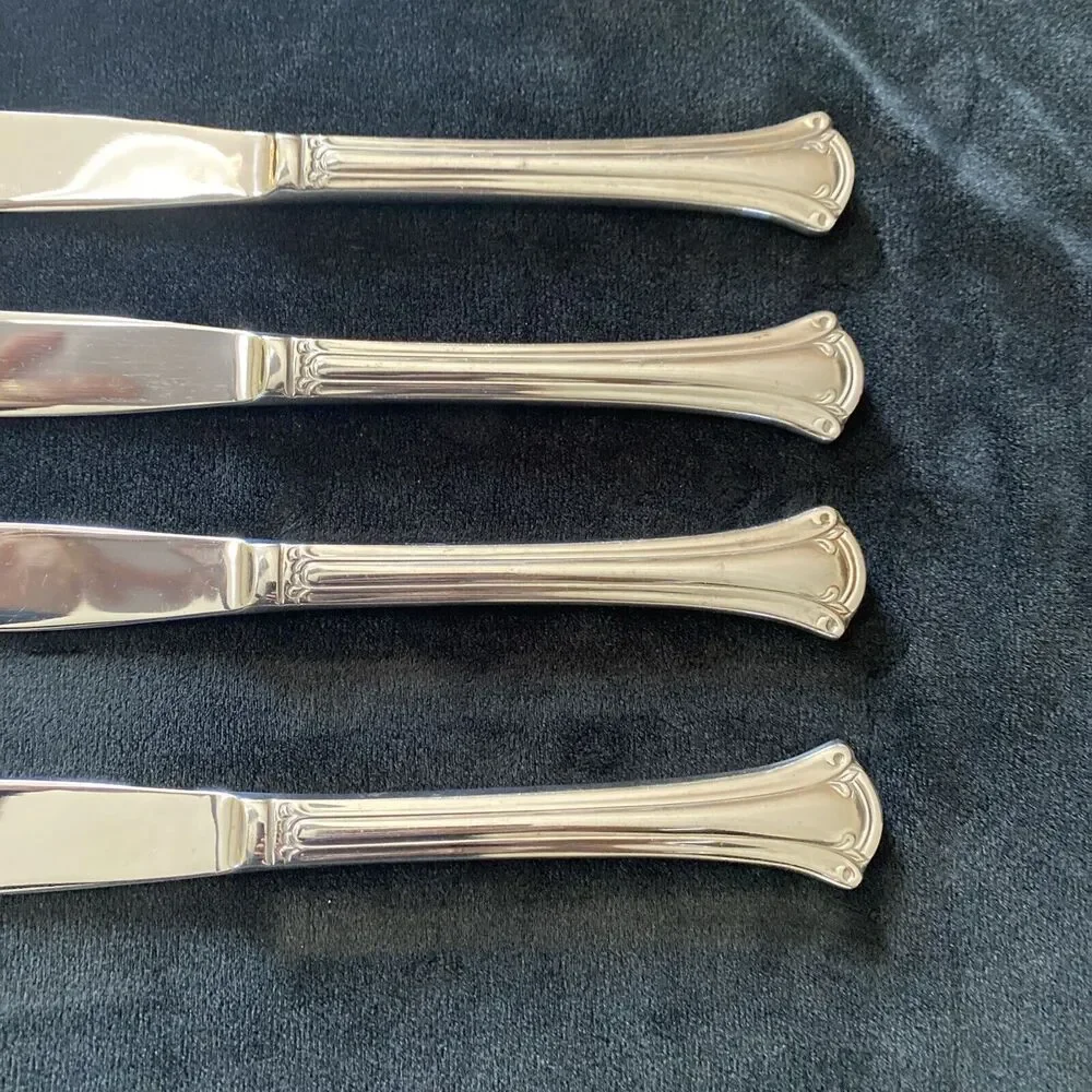 Lot 4 Wallace Resplendence Glossy 18/10 Stainless Modern Solid Dinner Knife 9.5”